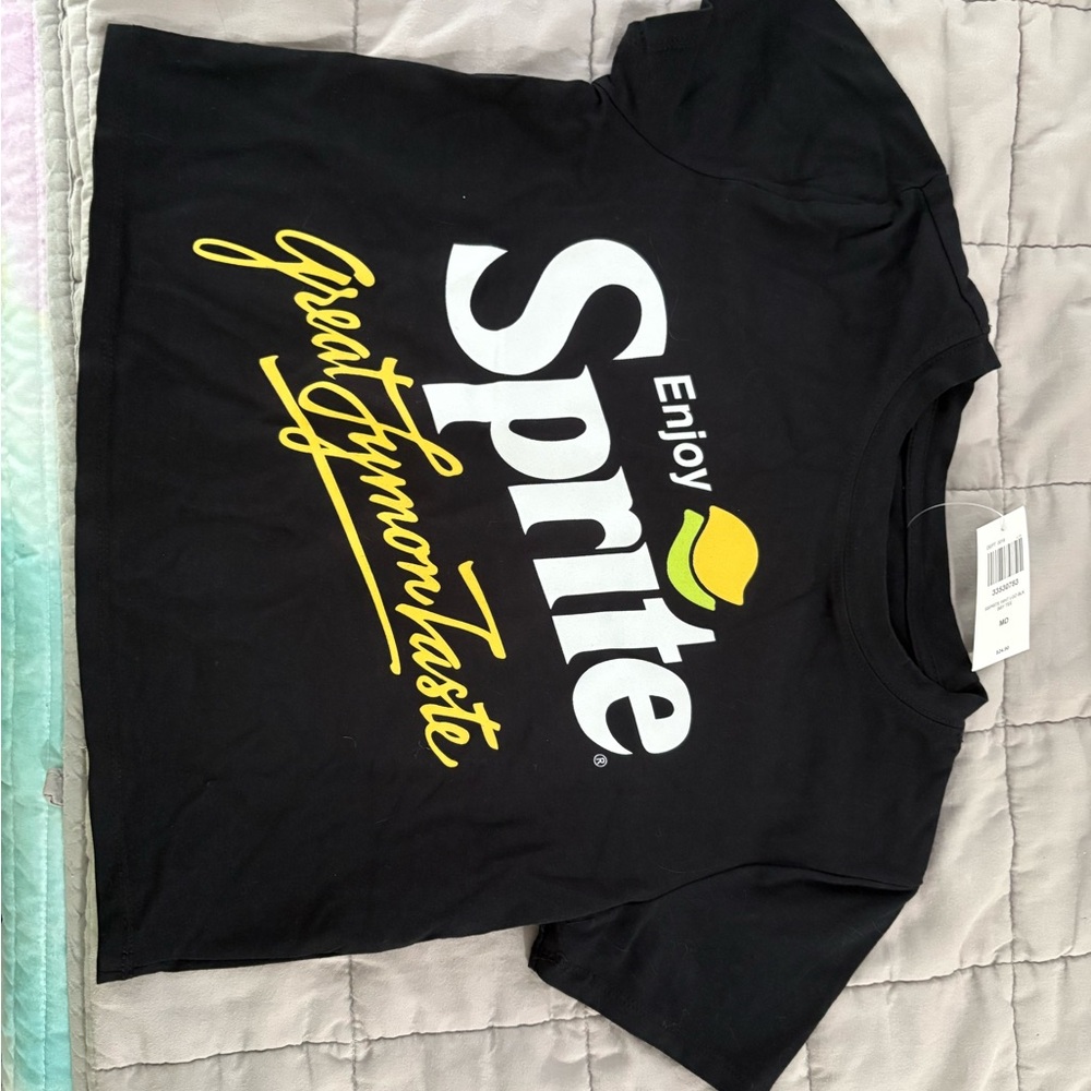 Hot Topic Black and Yellow Sprite Crop Top